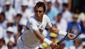 Ivan Lendl gewann nur drei Einzelspiele in Wimbledon weniger als etwa Björn Borg. Doch in der Titelbilanz steht es null zu fünf!