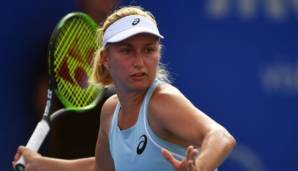 Daria Gavrilova rastet in Acapulco aus